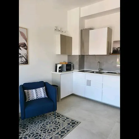 La Breeze Apartment